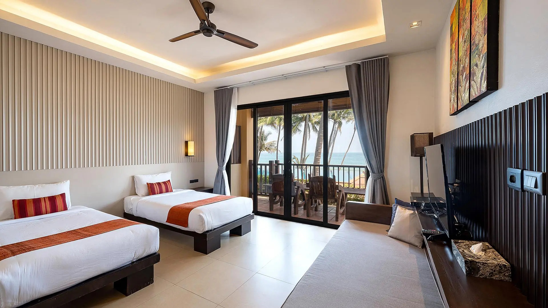 Bansaithong Beach Resort