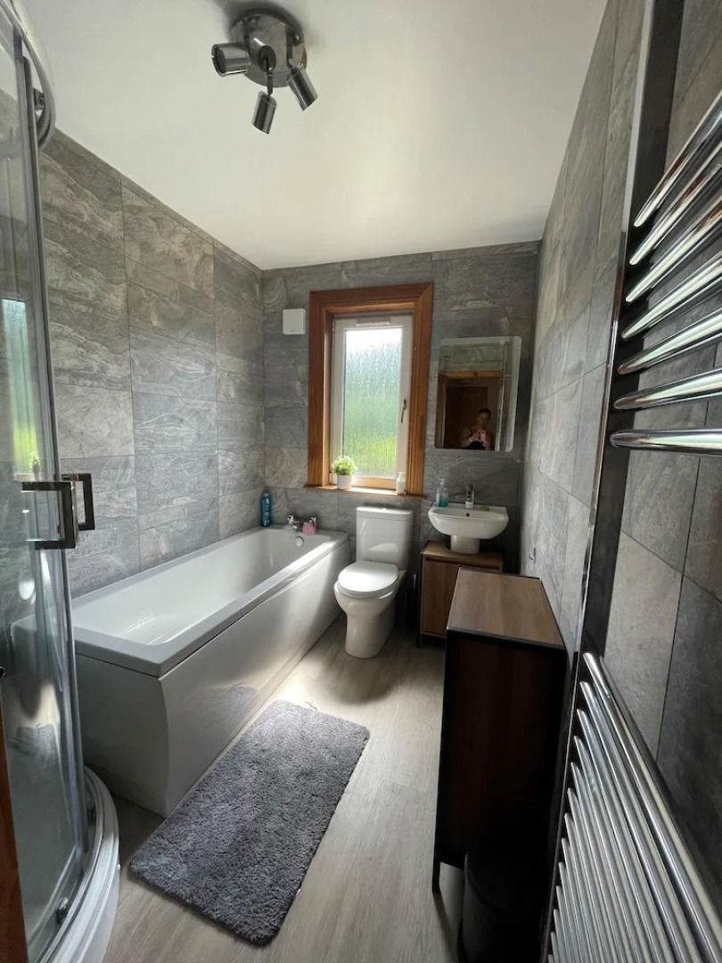 3BD House Fantastic Mountain Views Innerleithen