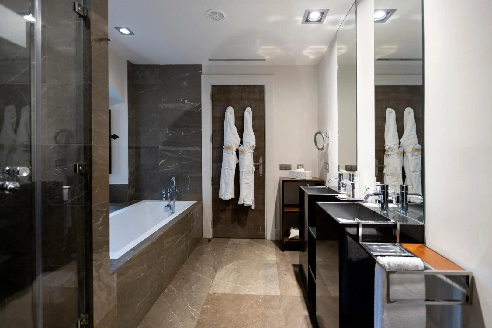 Hospes Palacio del Bailío, a Member of Design Hotels