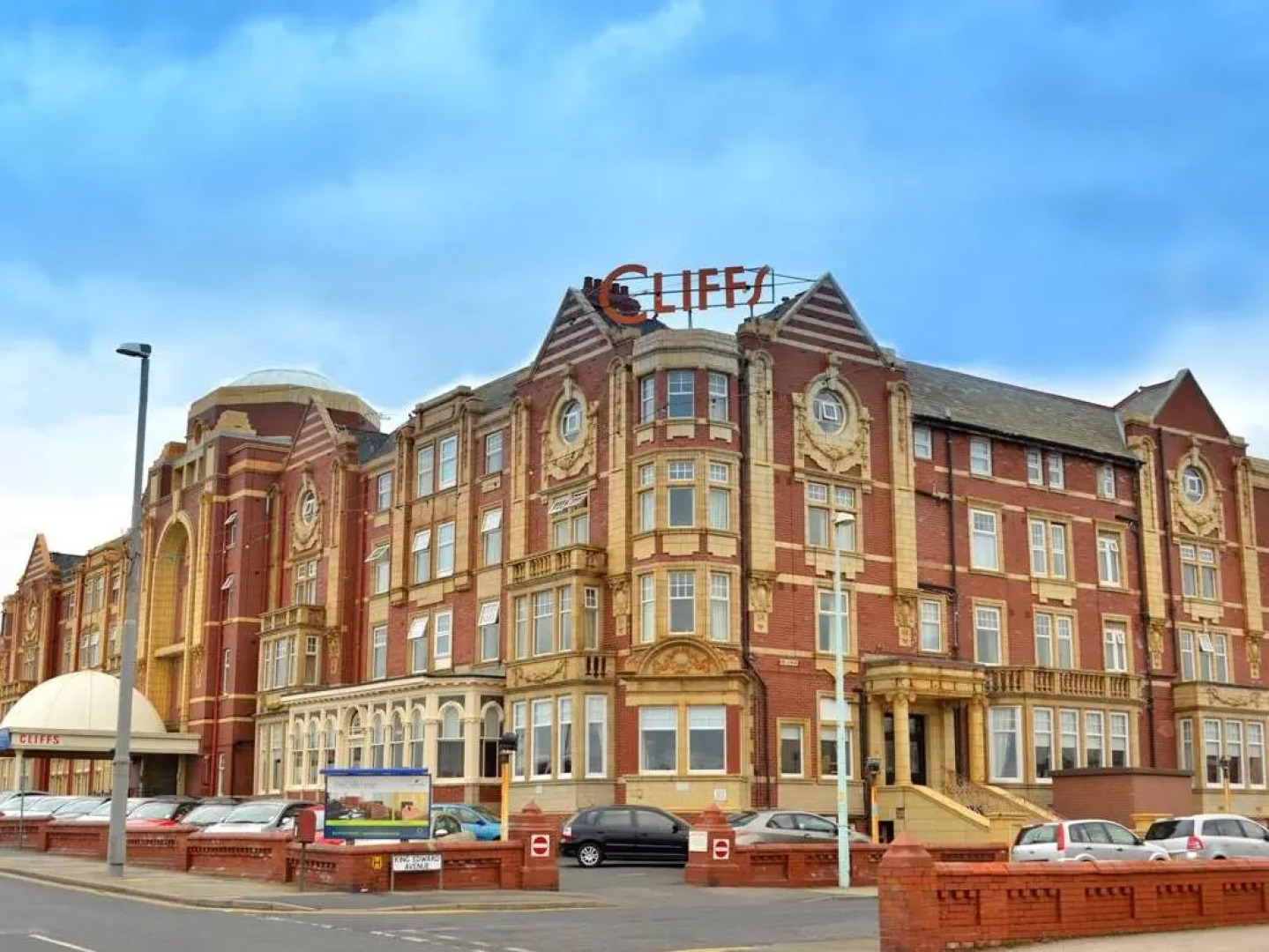 Cliffs Hotel - Blackpool
