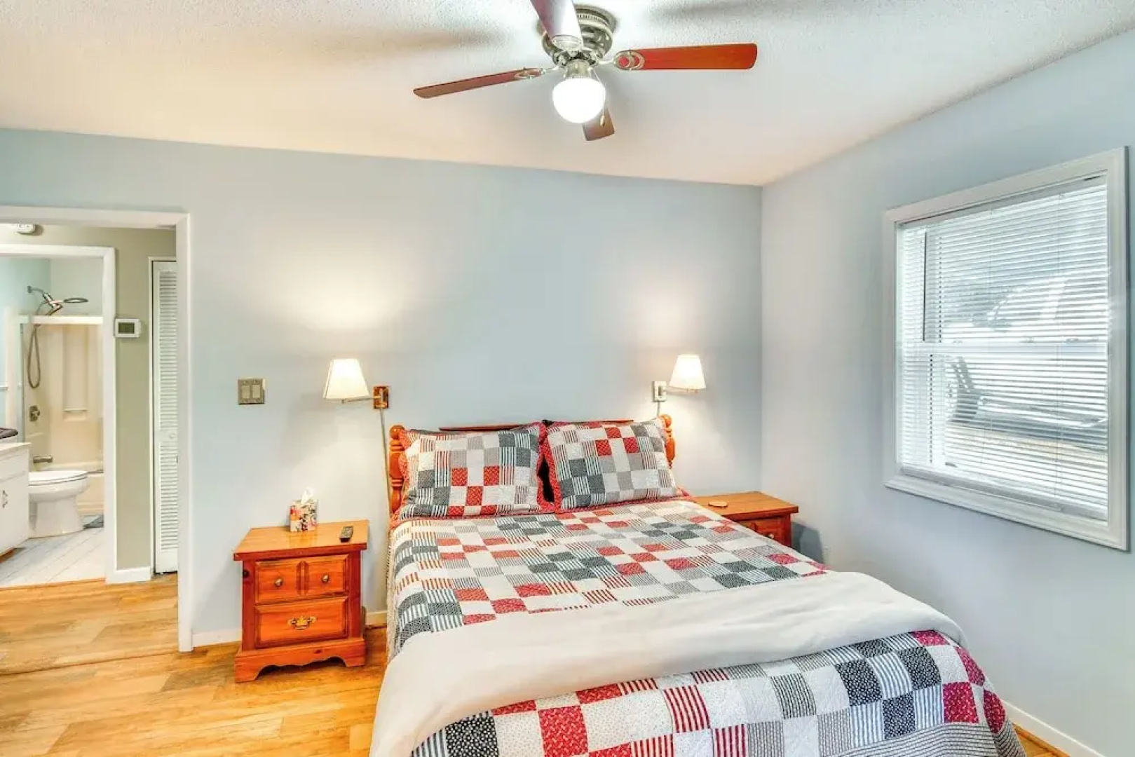 Riverfront Newland Home w/ Pool & Golf Club Access