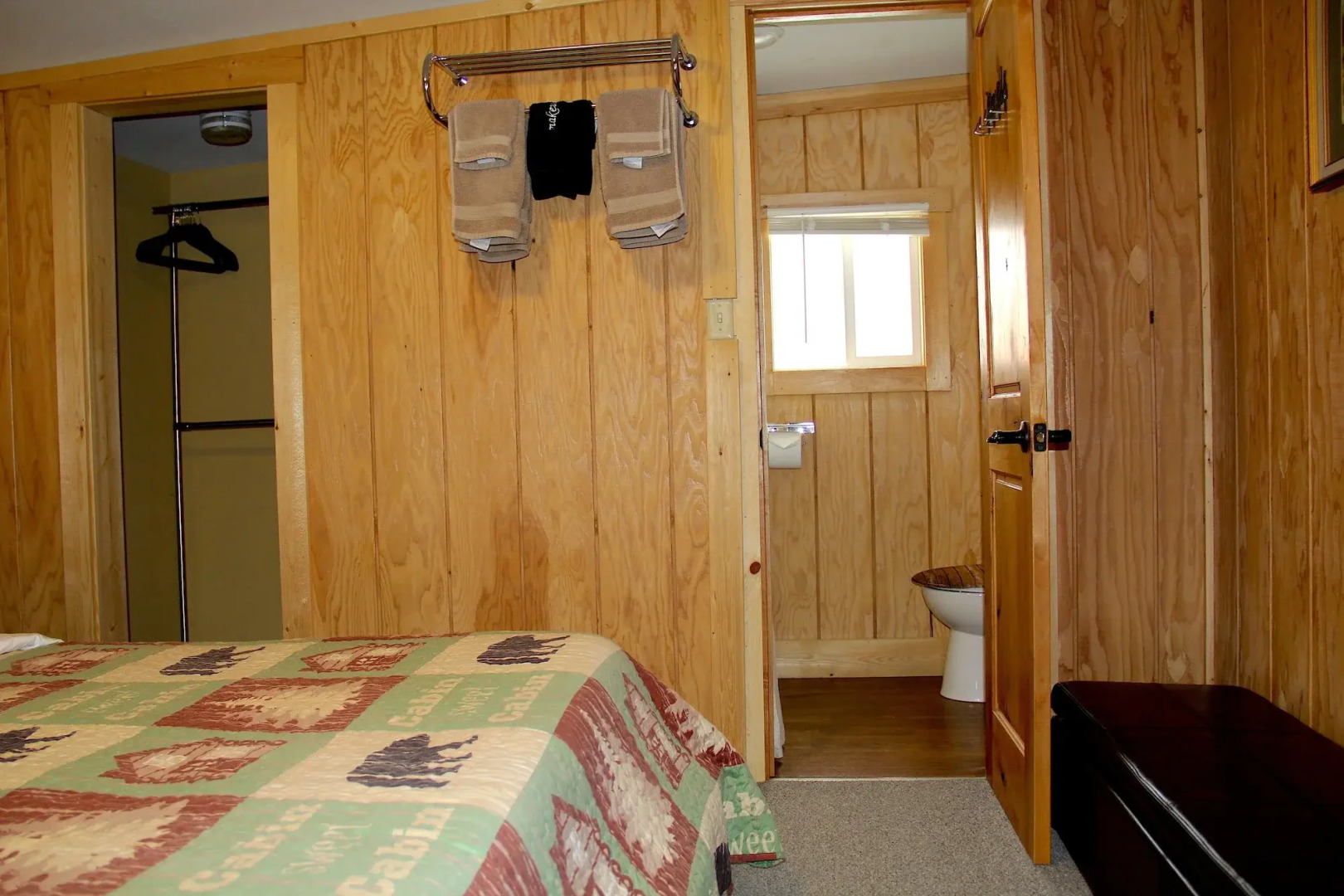 Yellowstone's Treasure Cabins