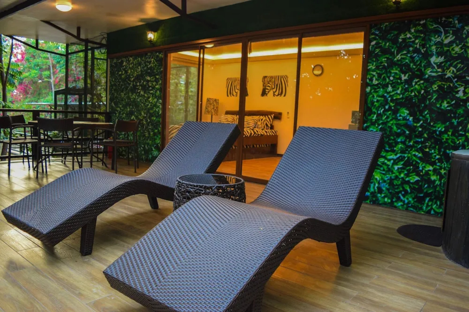 Zoobic Glampz- Subic