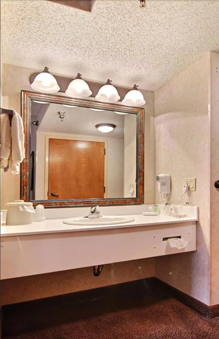 Ruidoso Mountain Inn