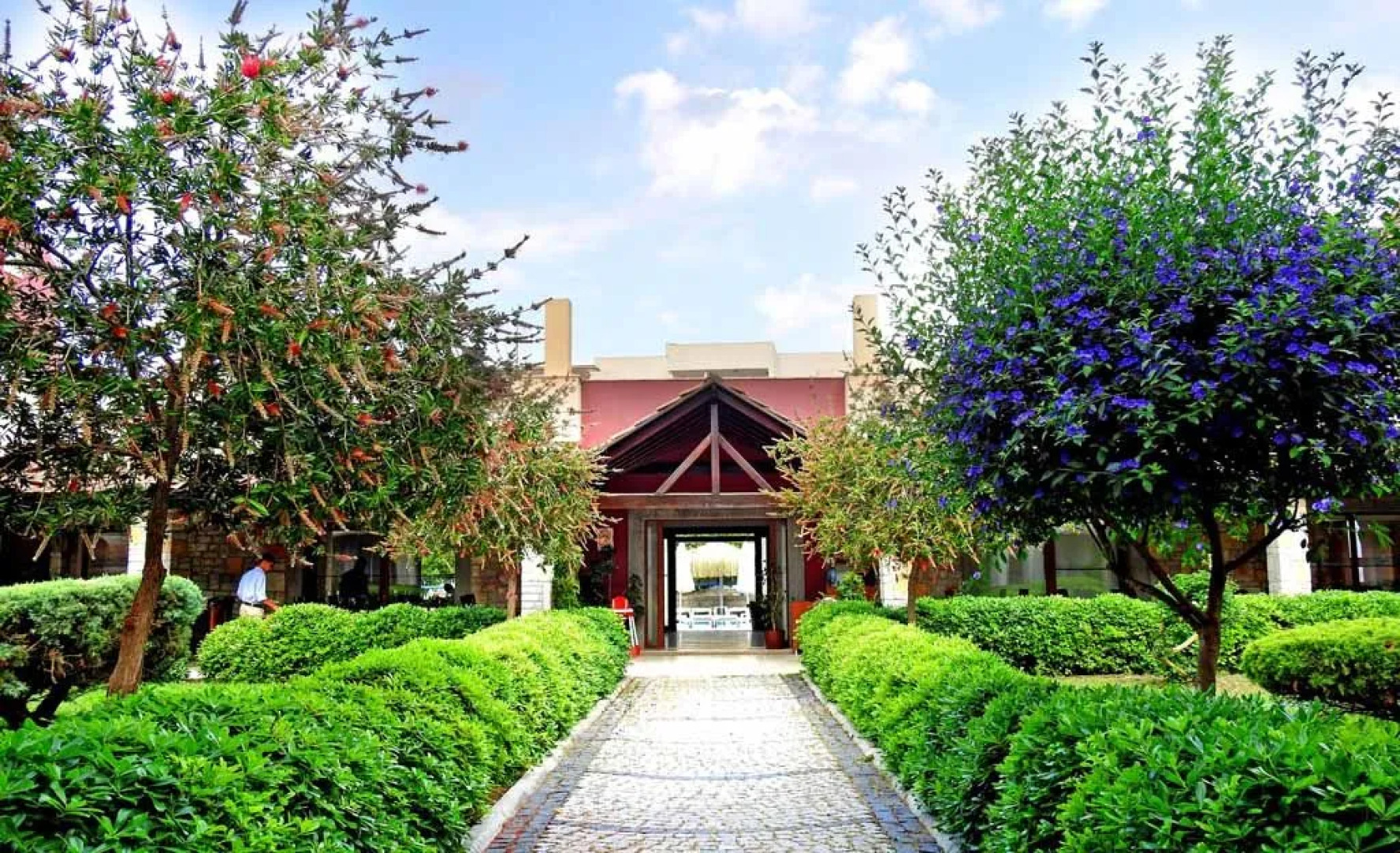 Tiana Beach Resort - All Inclusive