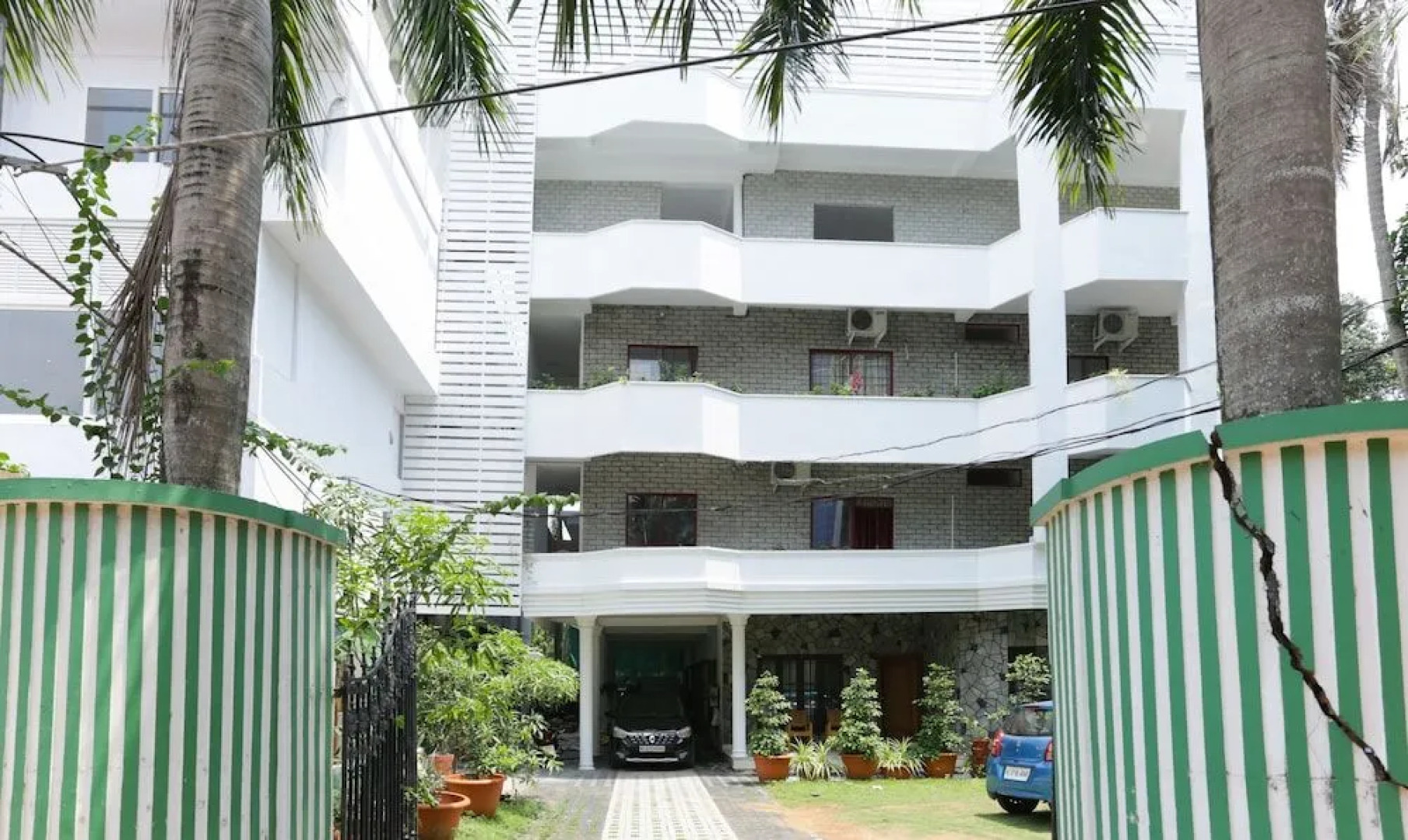 Treebo Trend Heaven Gardens