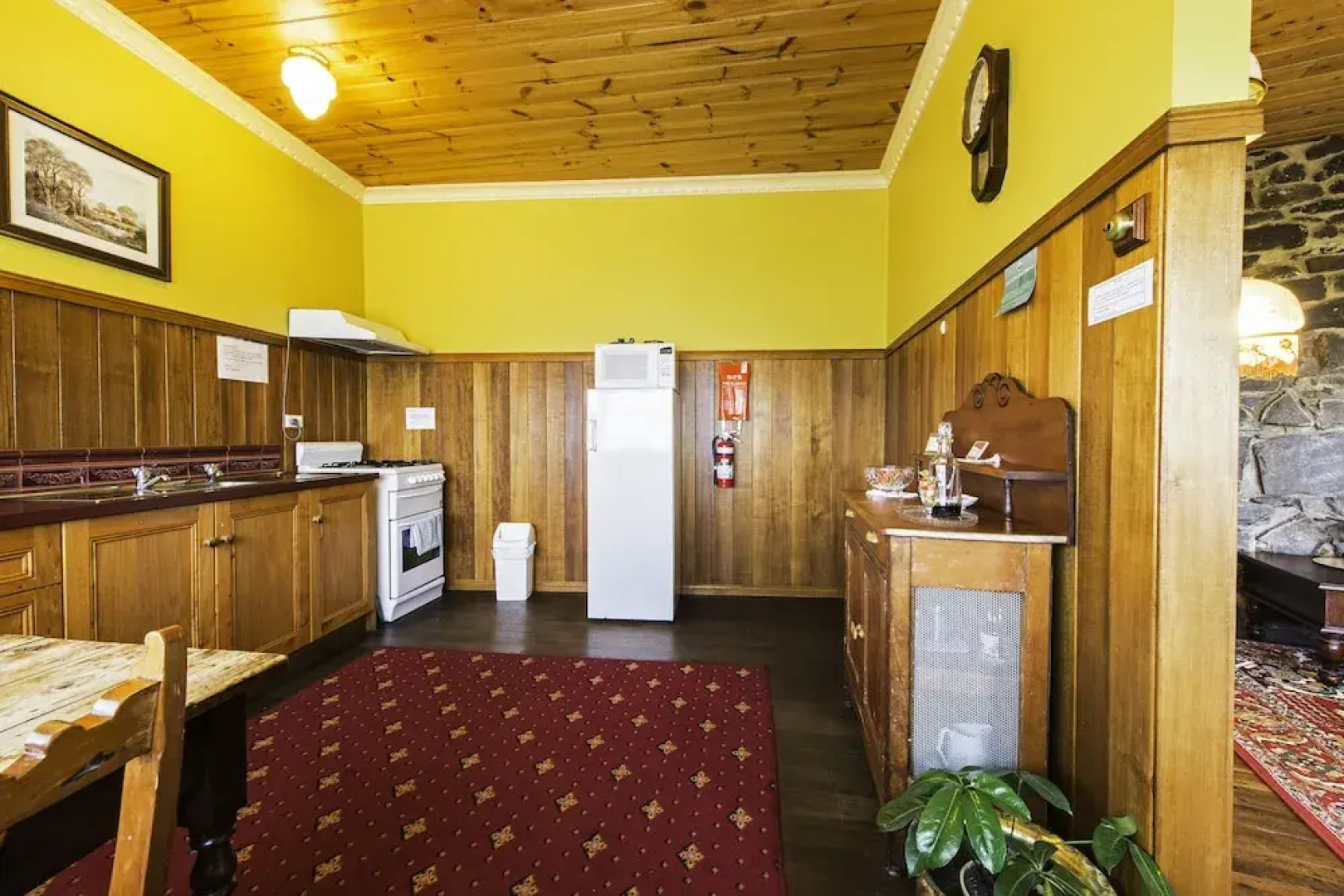 Angel's Aisle Cottages