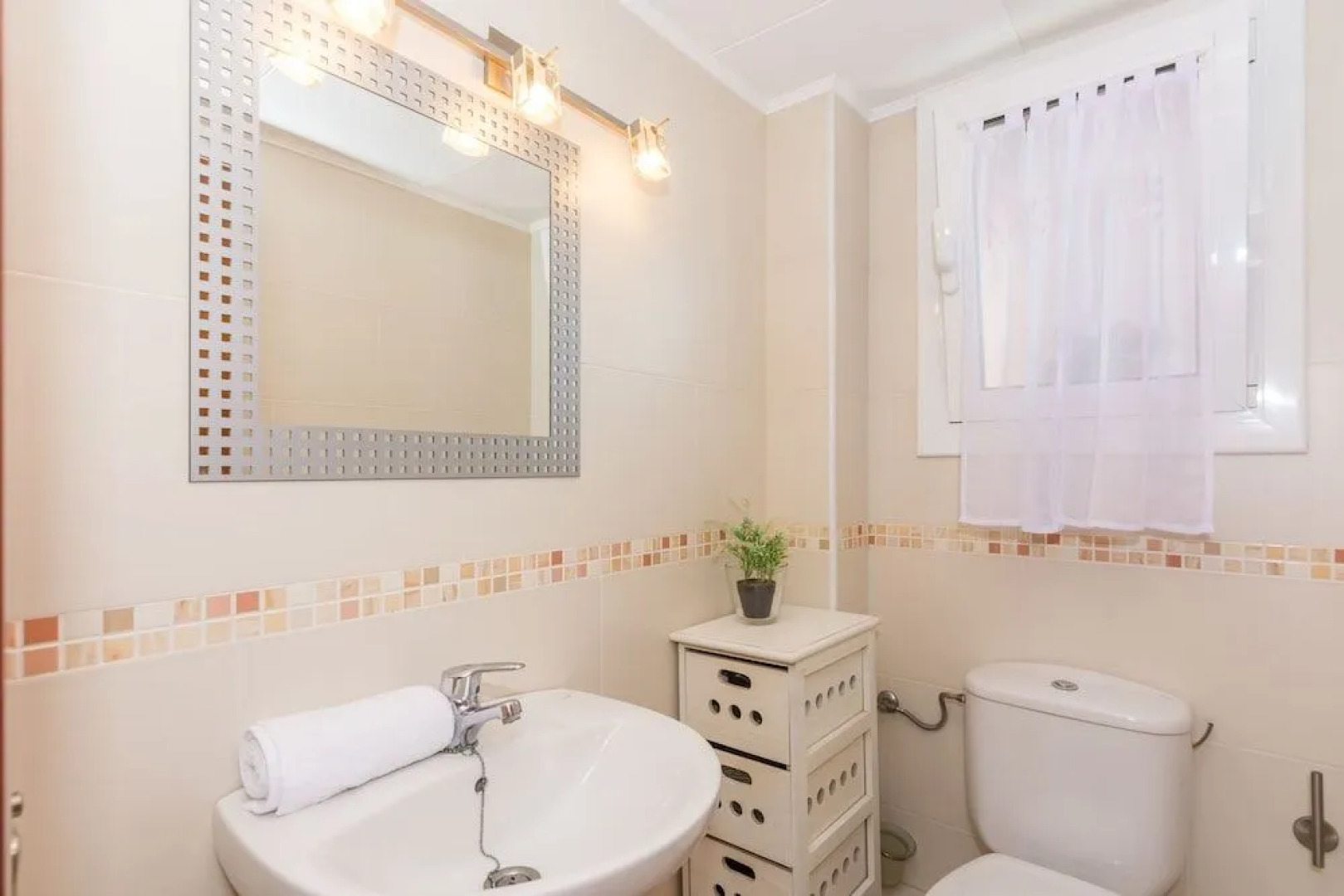 HomeHolidaysRentals Apartamento Amaral - Costa Barcelona