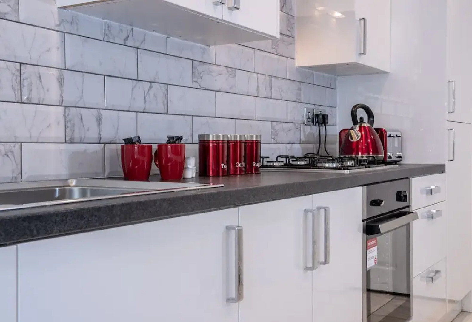 Fantastic Bradford Townhouse 6 bedrooms