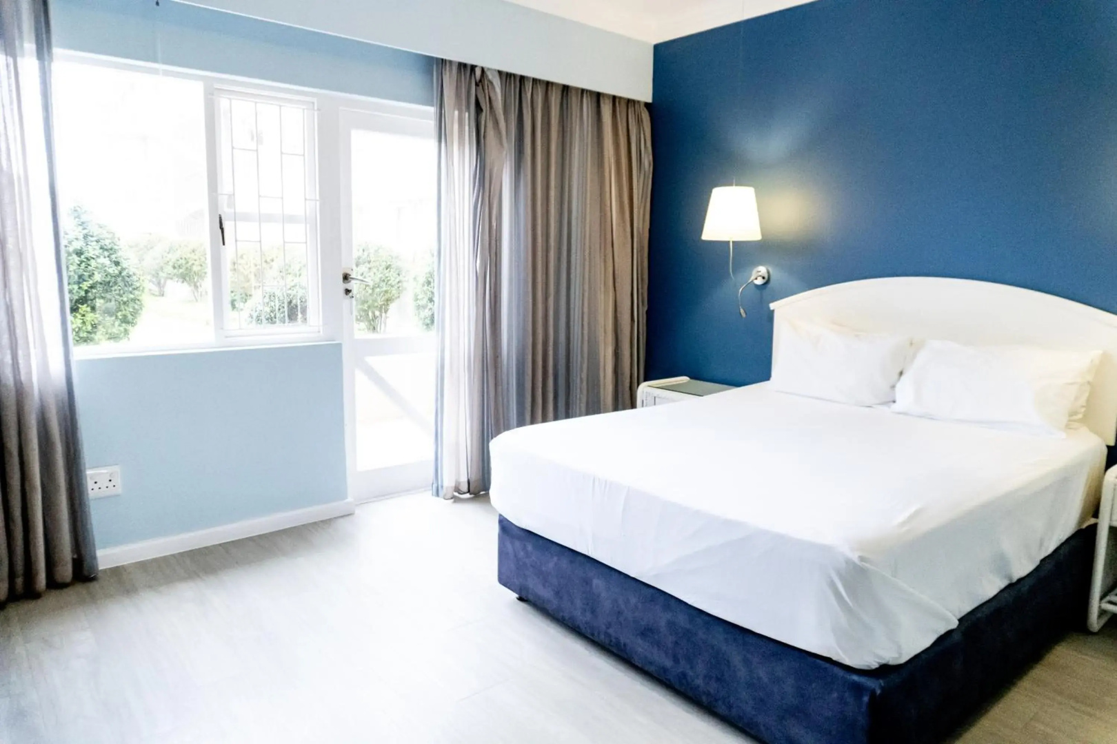 Saldanha Bay Hotel