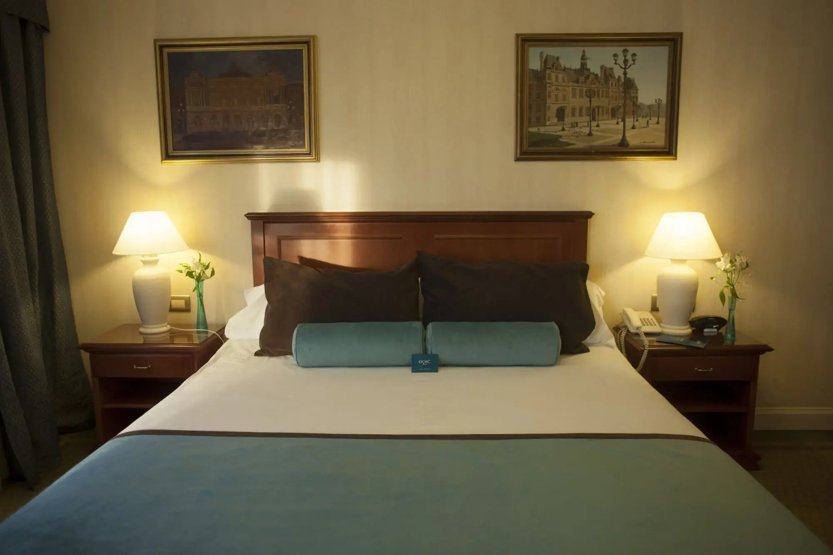 Epic Hotel Villa Mercedes