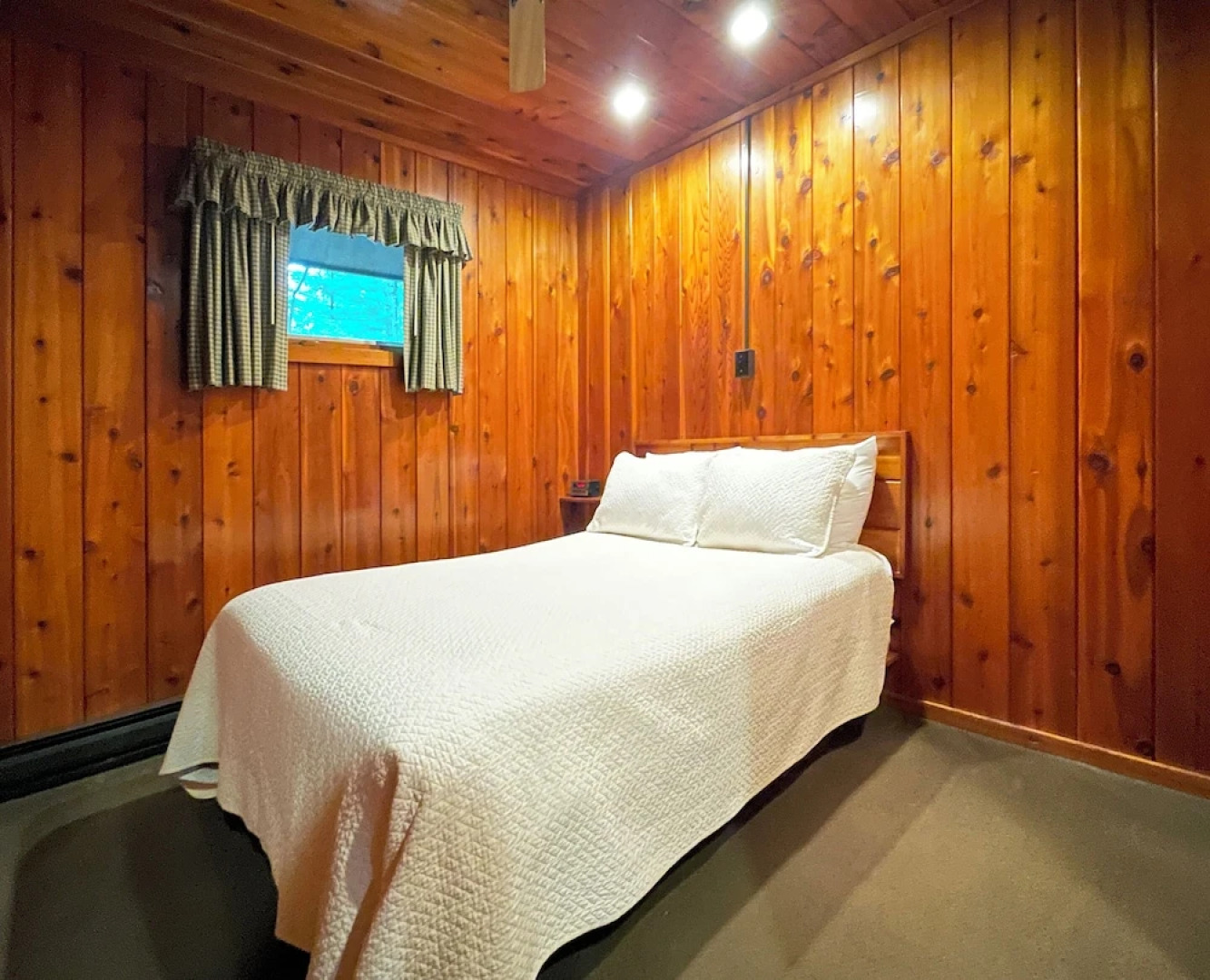 Mountain Springs Lake Resort