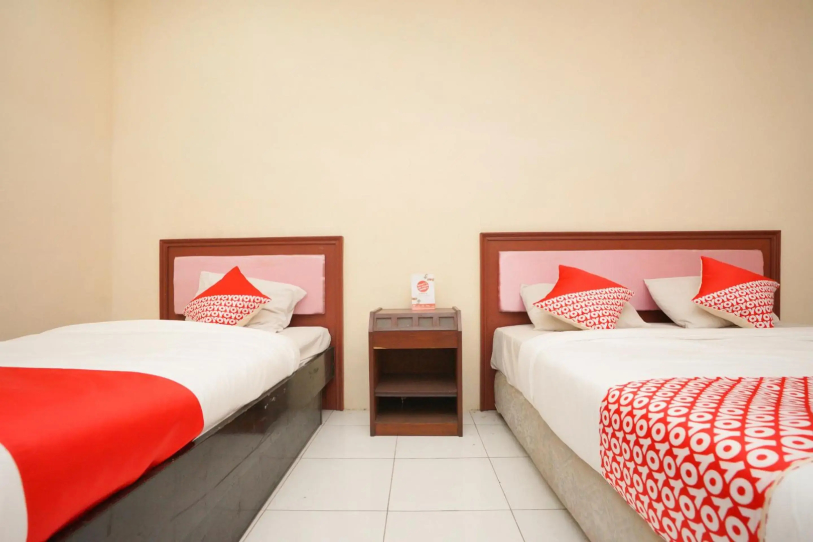 OYO 2003 Female Guest House