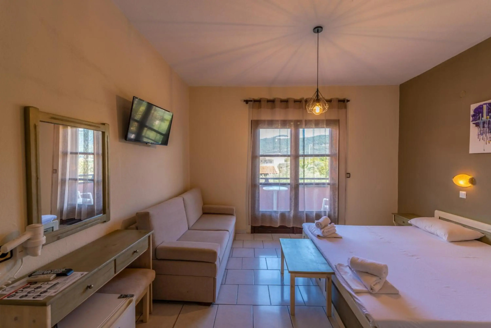 Filosxenia Natasa Hotel