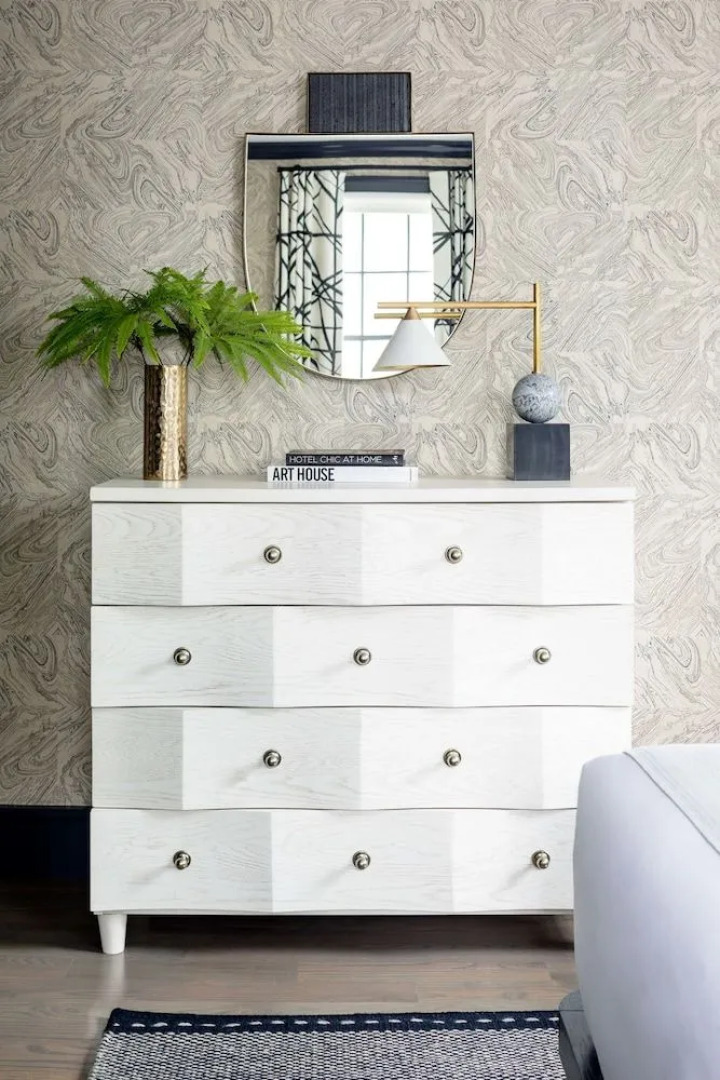 The Richard, The Edgartown Collection