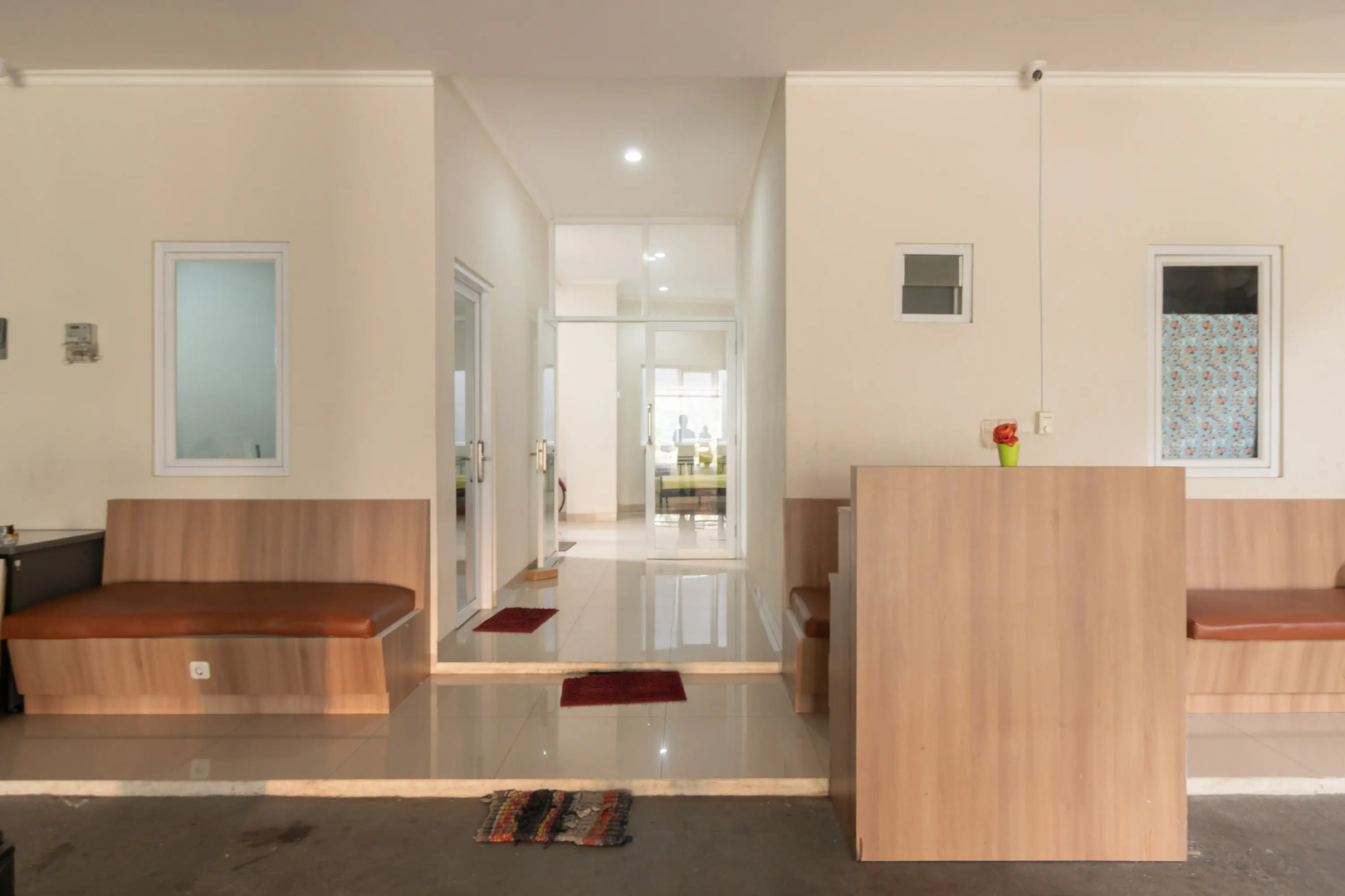 Urbanview Hotel Syariah DJ Gading Serpong