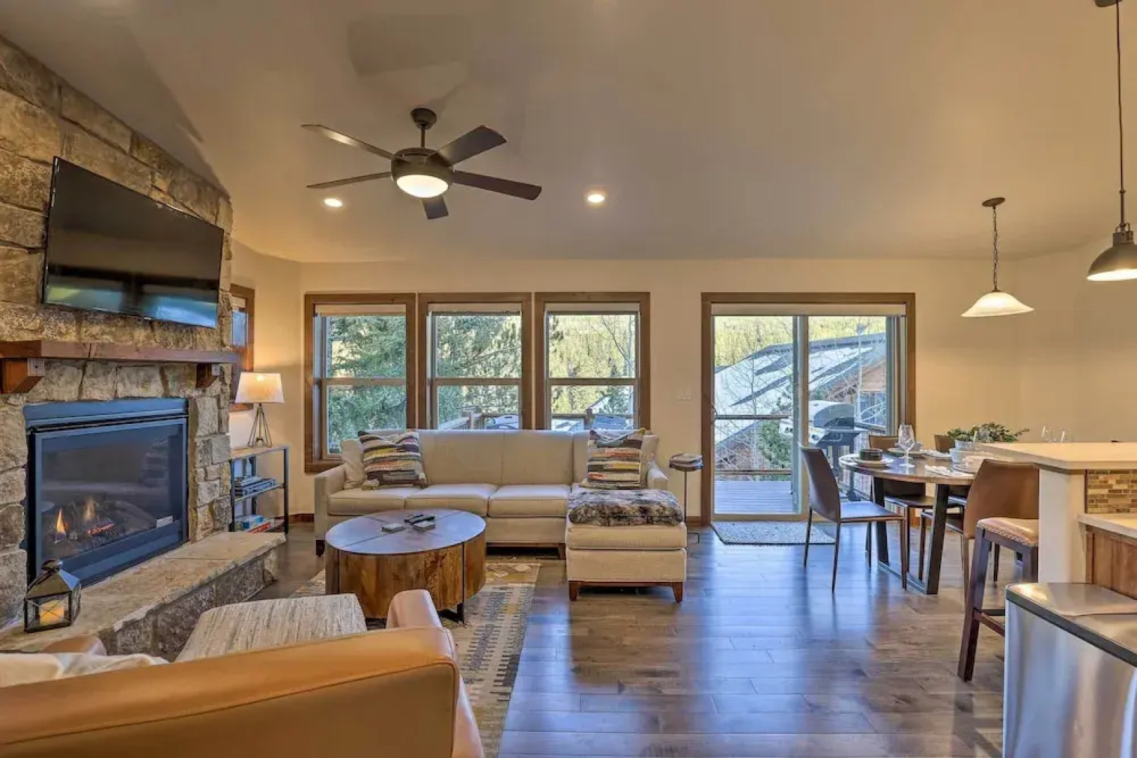 Mountain View Retreat, Walk to Winter Park Gondola