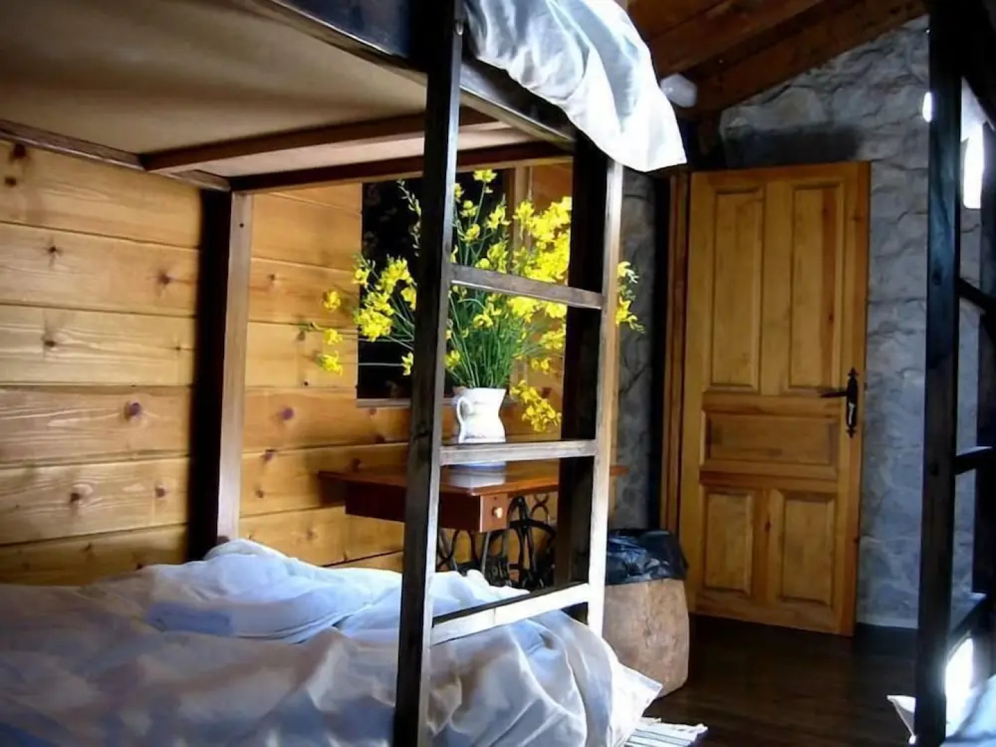 Albergue La Aldea - Hostel