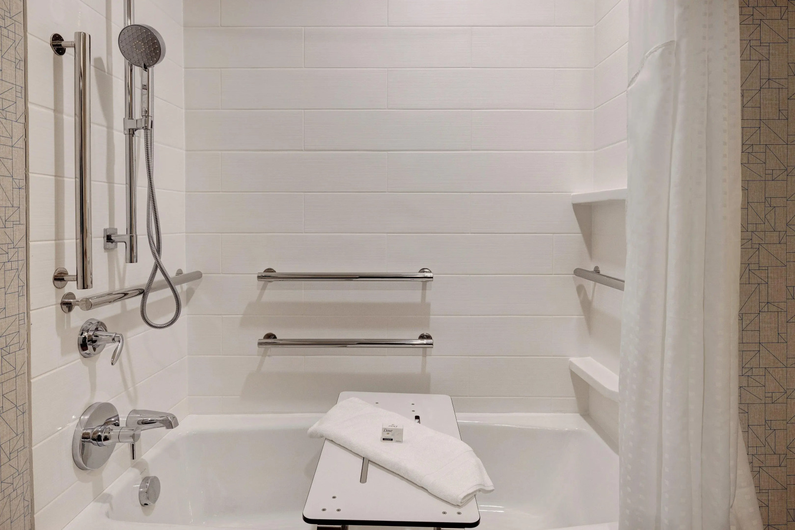 Holiday Inn Express & Suites Grand Rapids South - Wyoming by IHG