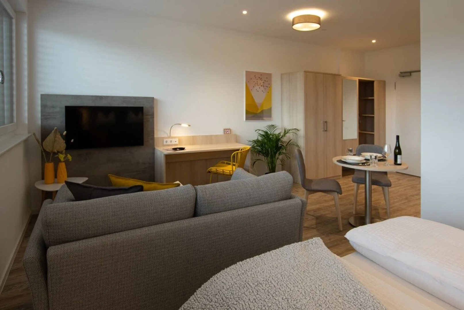 LivIn63 Studio Apartments