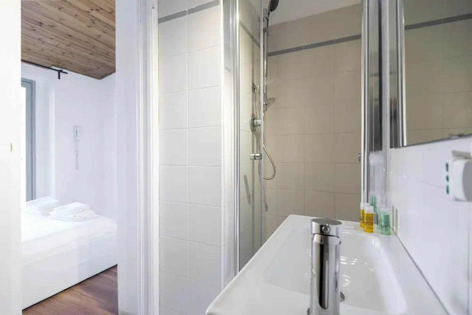 Cadorna Center Studio- Flats Collection