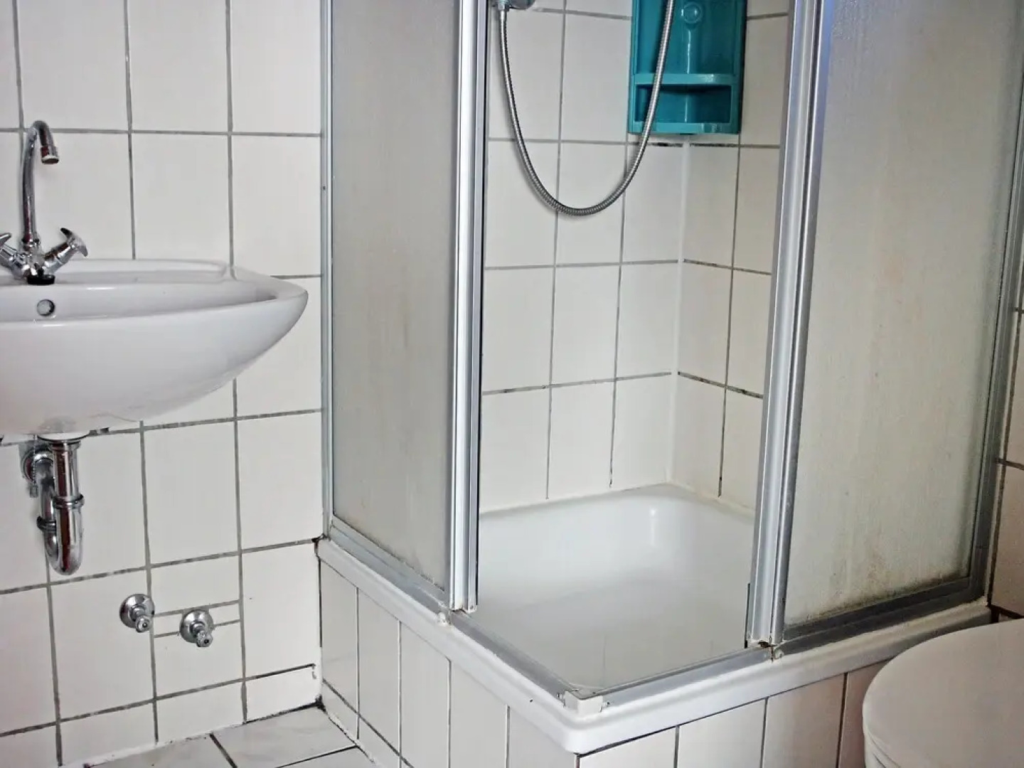 G Strower Chaussee Krakow am See