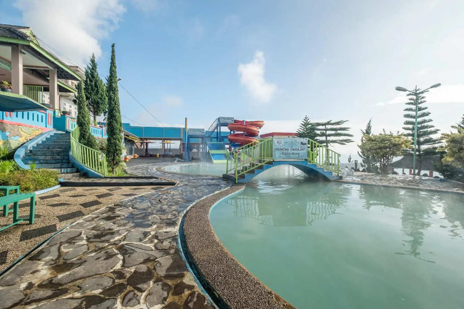 OYO 705 Puncak Darajat Resort