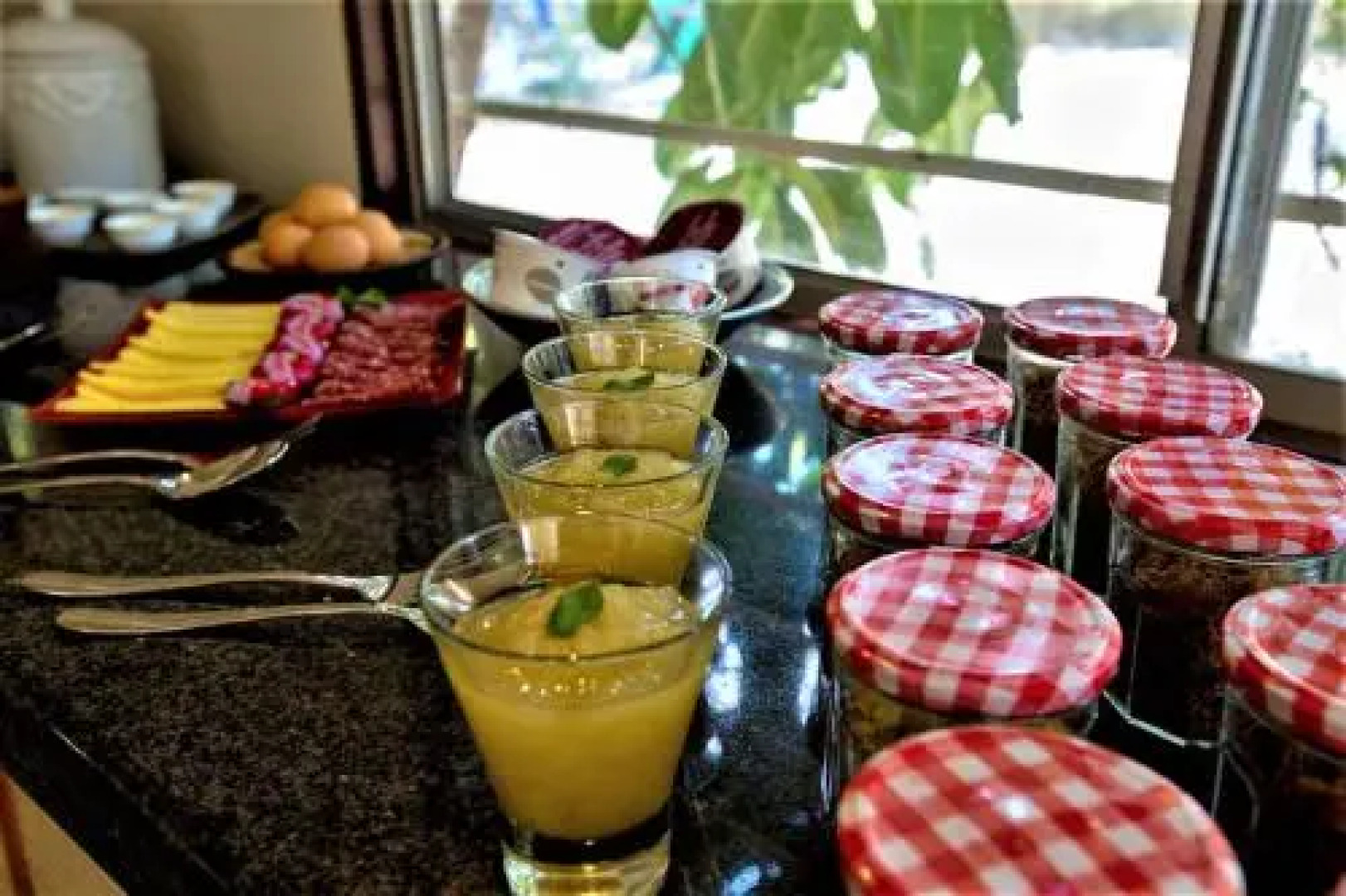 Maun Waterfront Guesthouse