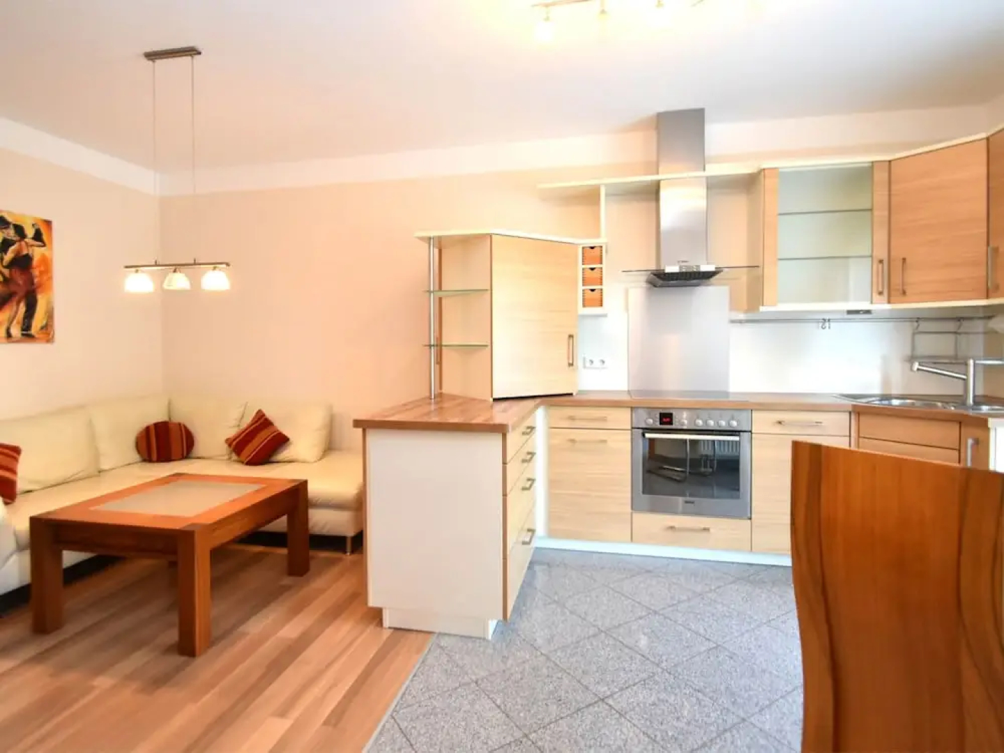 Charming Apartment With Terrace in Deggendorf