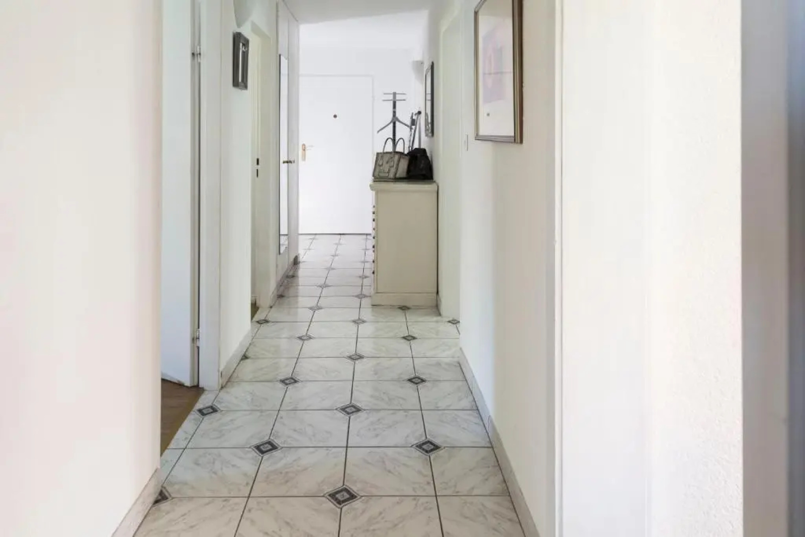 Ruhiges 4-Zim-Wohnung bis 8 Personen