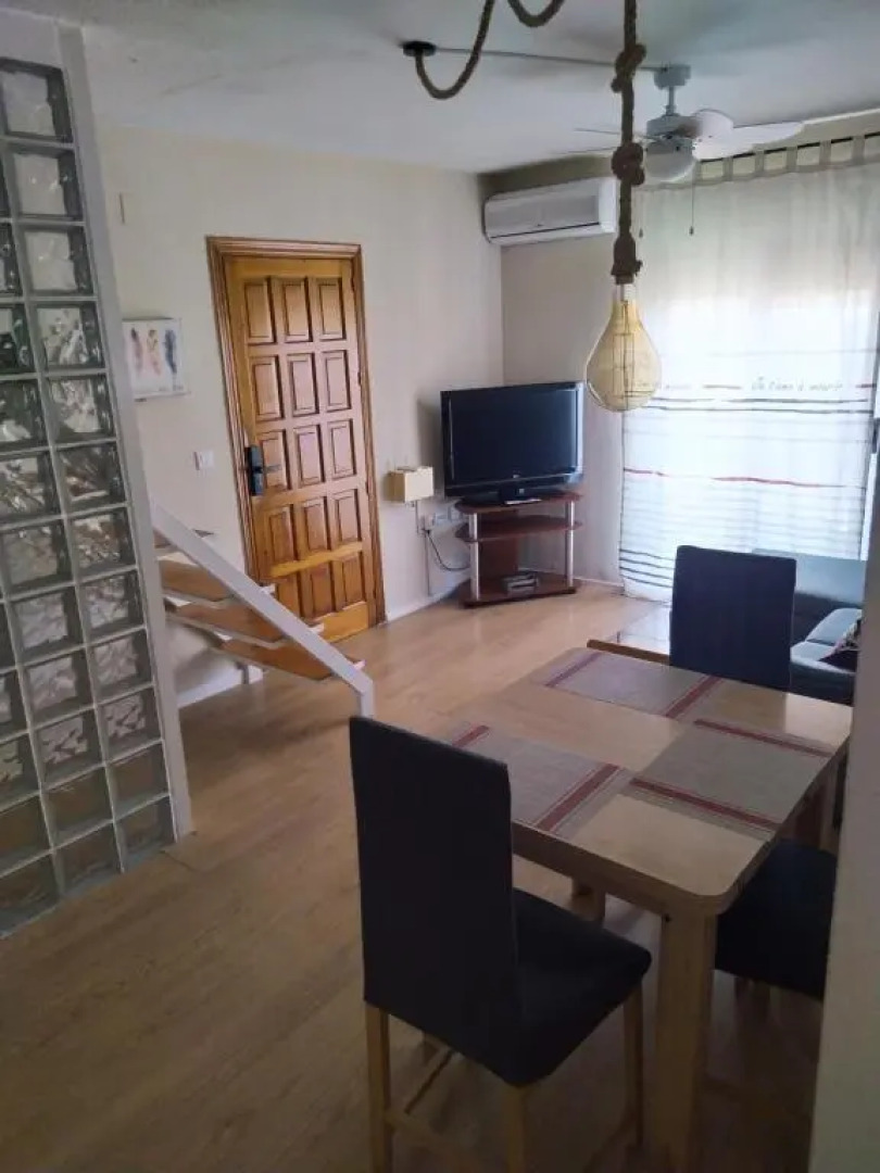 Alojamiento en Urb La Marina