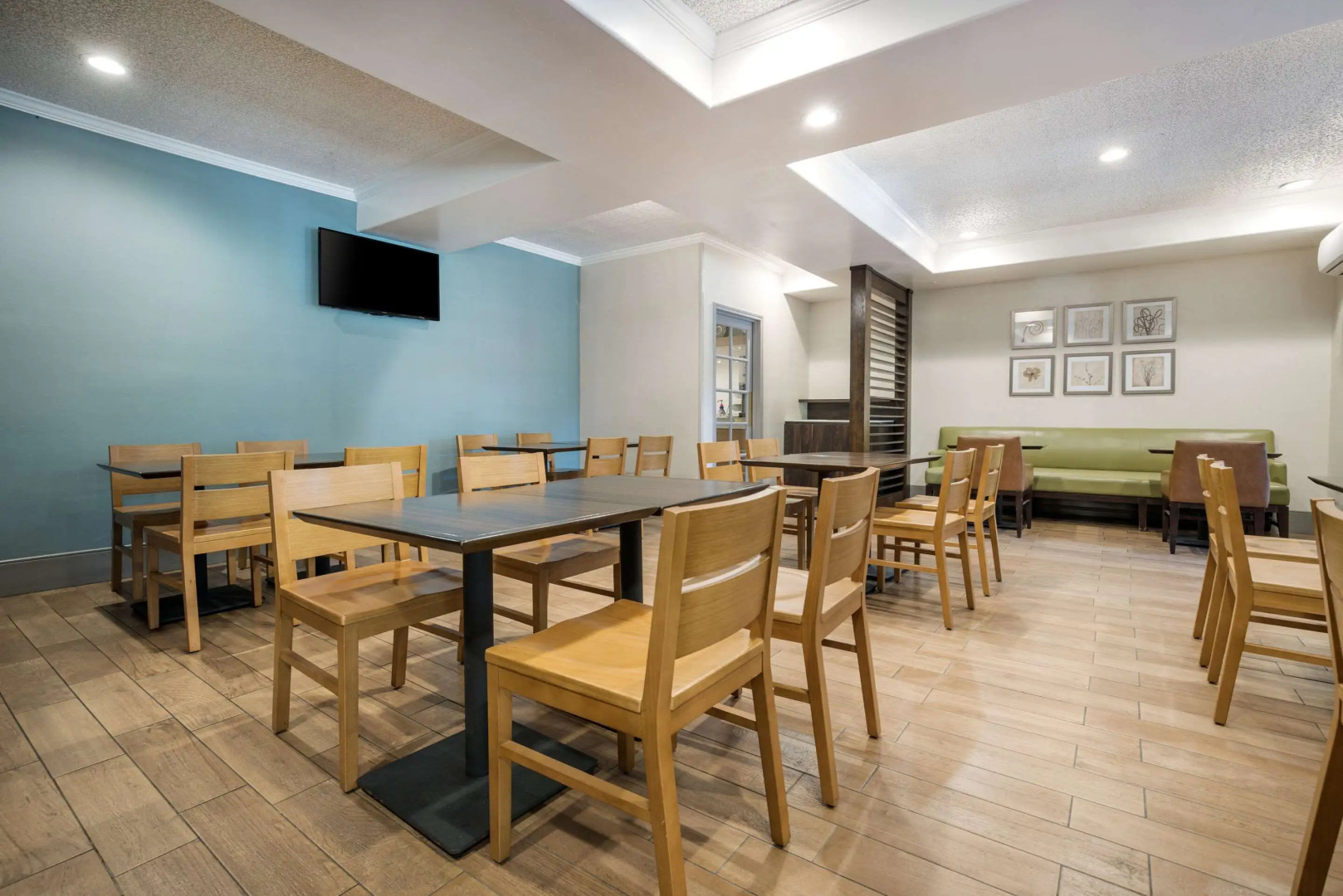 MainStay Suites John Wayne Airport by Choice Hotels