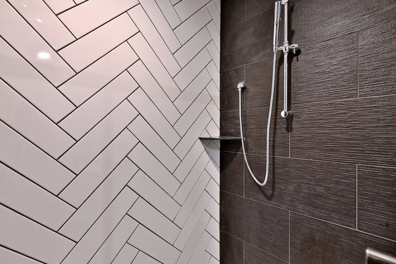 The Killington Style Suite: Modern, Central Condo, 2RM #222