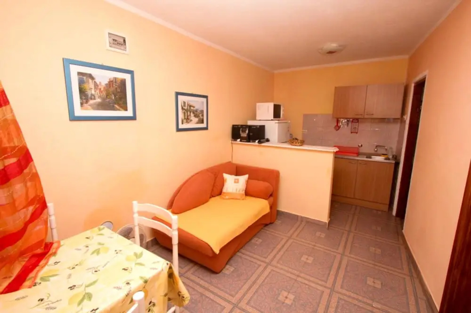 House With one Bedroom in Jelsa, With Wonderful sea View, Furnished Te