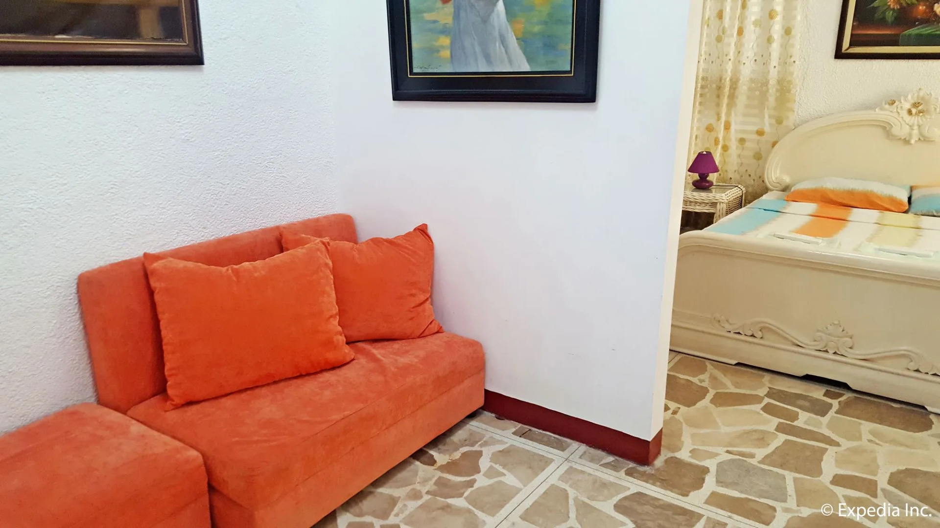 White Castle Resort & Hotel