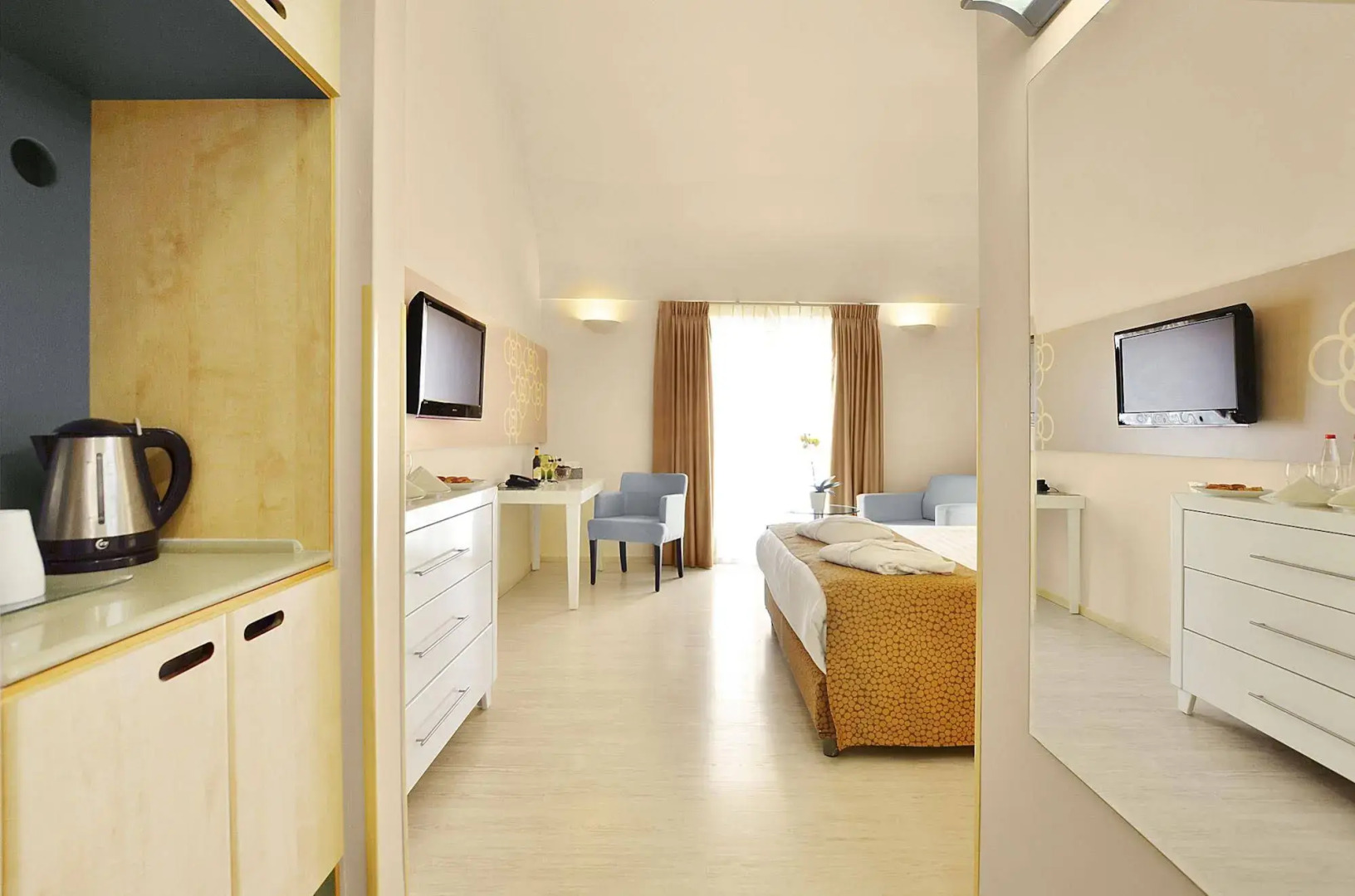 Ruth Daniel Residence