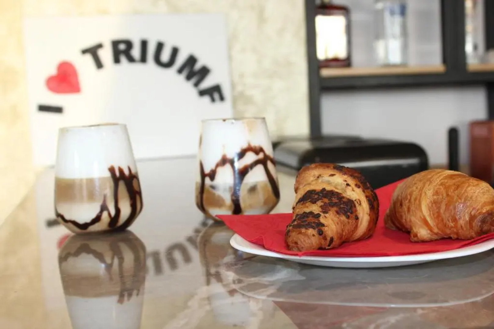 Hotel Triumf Shengjin