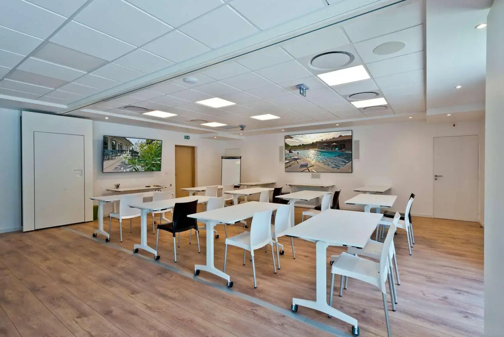 Appart'hôtel Kyriad Résidence Cabriès - Plan de Campagne