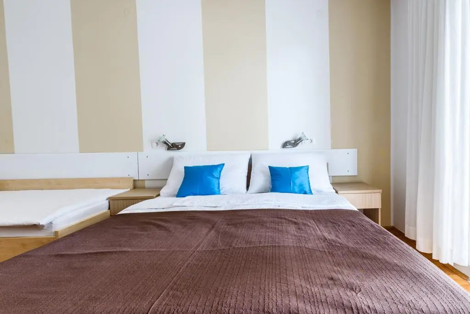 Apartments & Rooms Matos