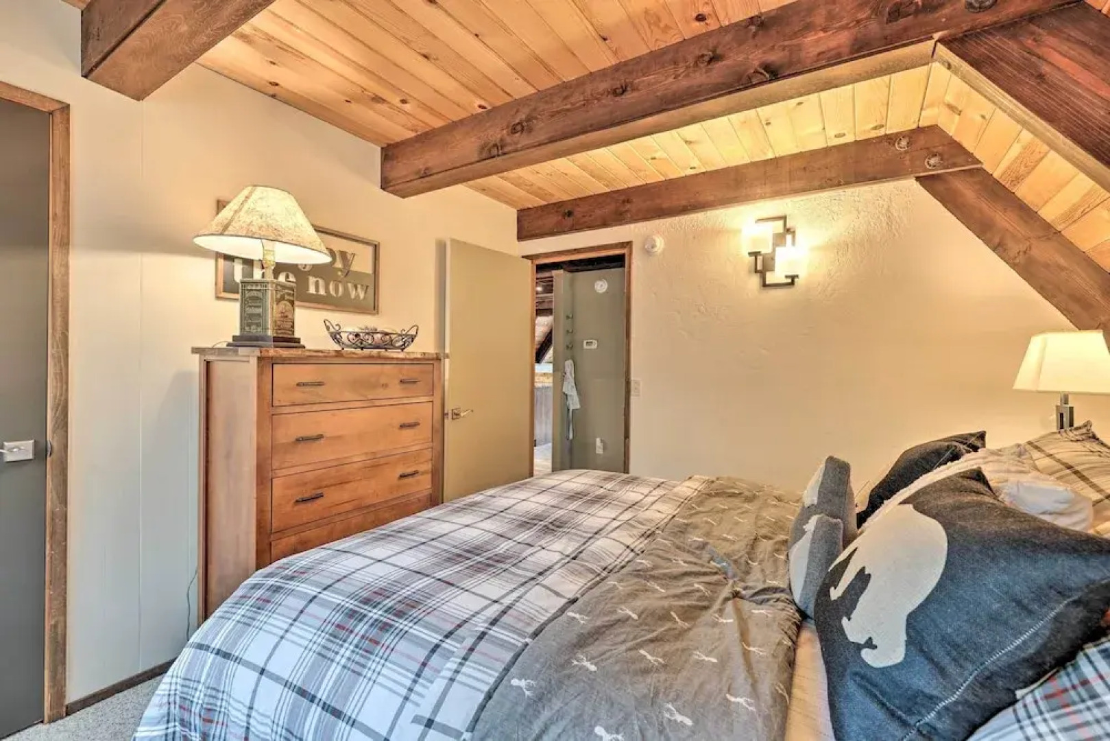 Game Room & Lake Access: Scenic Arnold Escape!