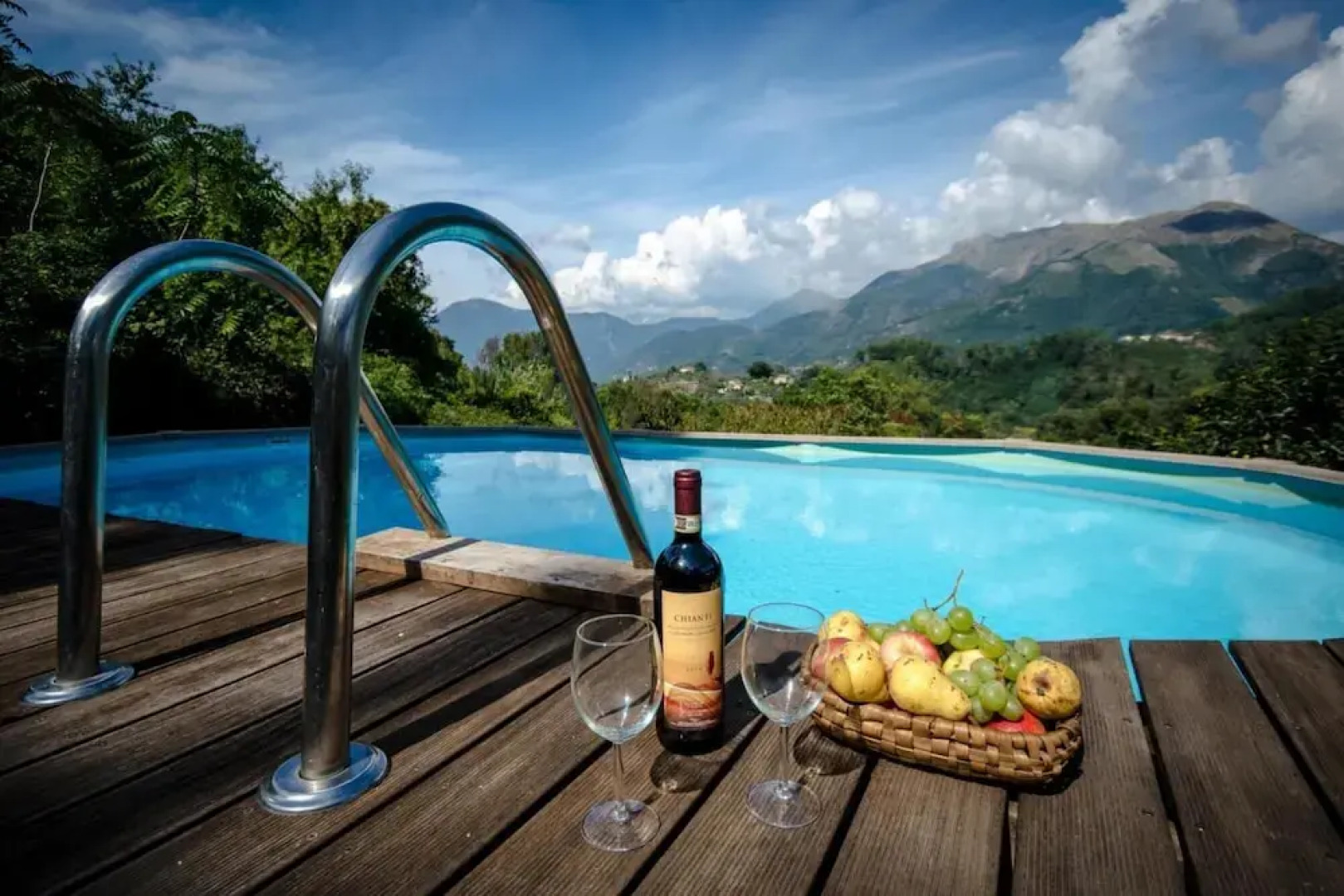 Casa Ortomaggiore With Pool Sauna