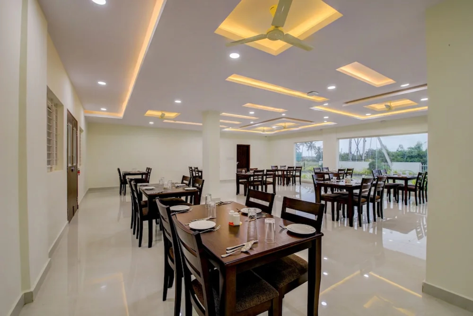 Hotel Royal Suites