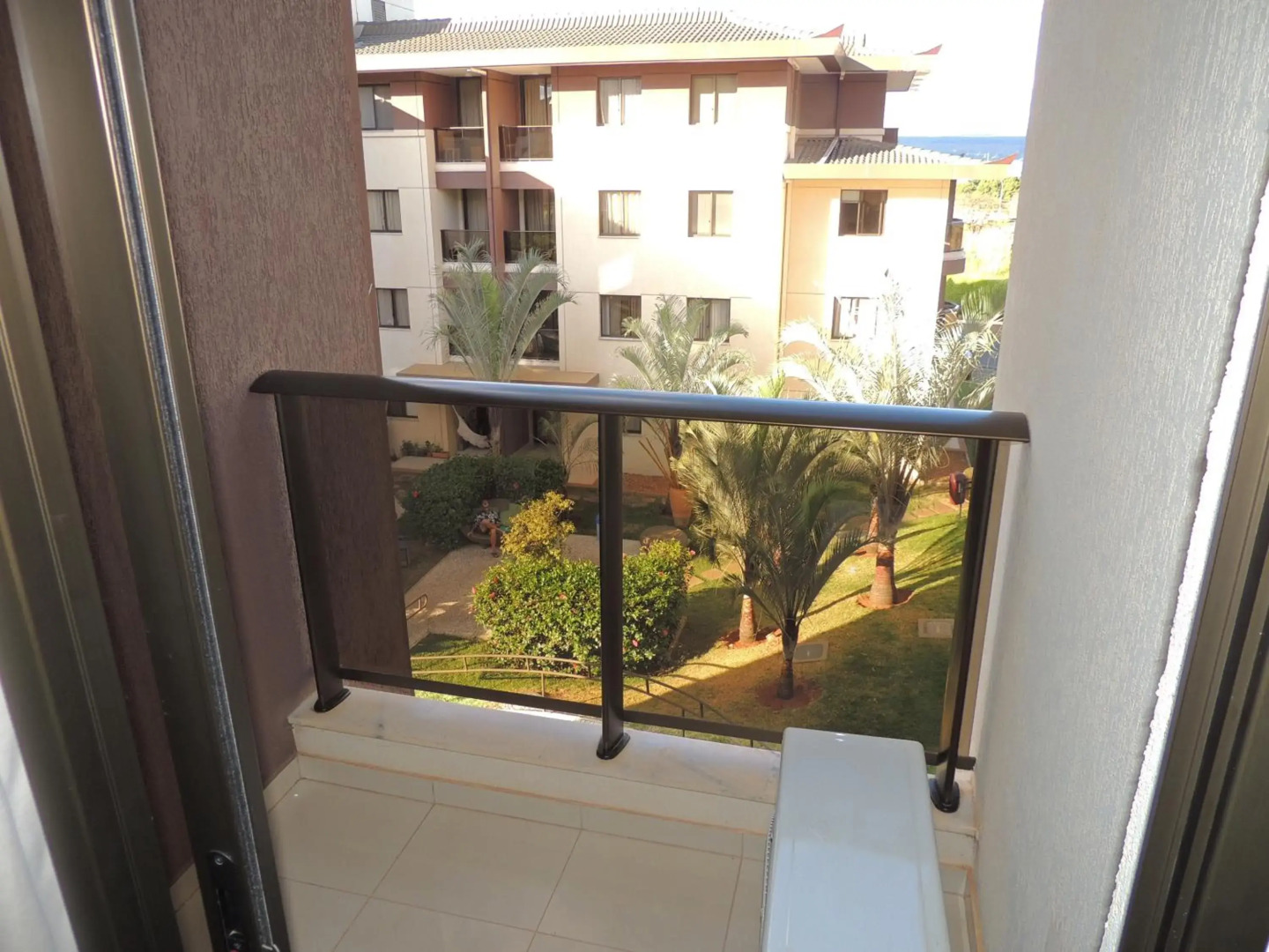 Life Resort Hplus Long Stay