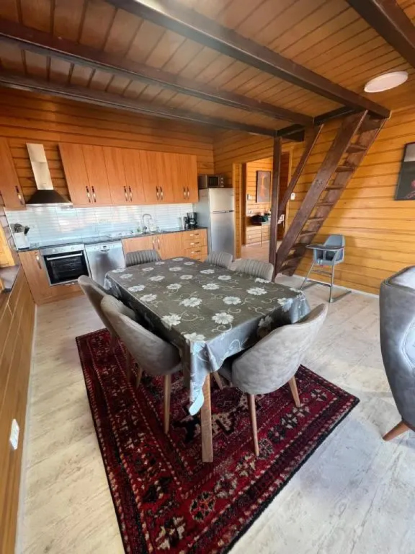 Large luxury Cabin On The Golden Circle Next To Kerið The Crater.