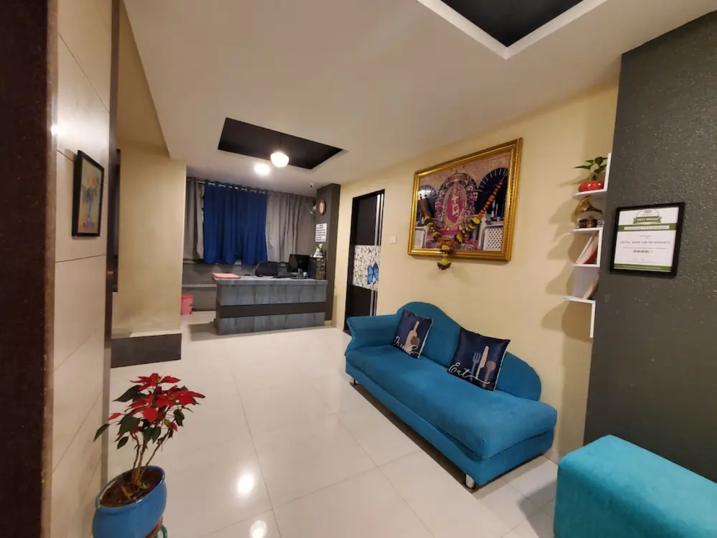 hotel mari aai residency