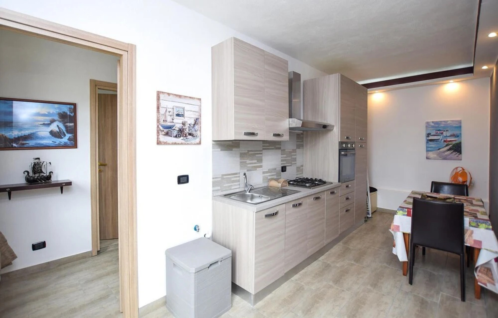 Beautiful Home in Civitavecchia With Sauna, Wifi and 6 Bedrooms