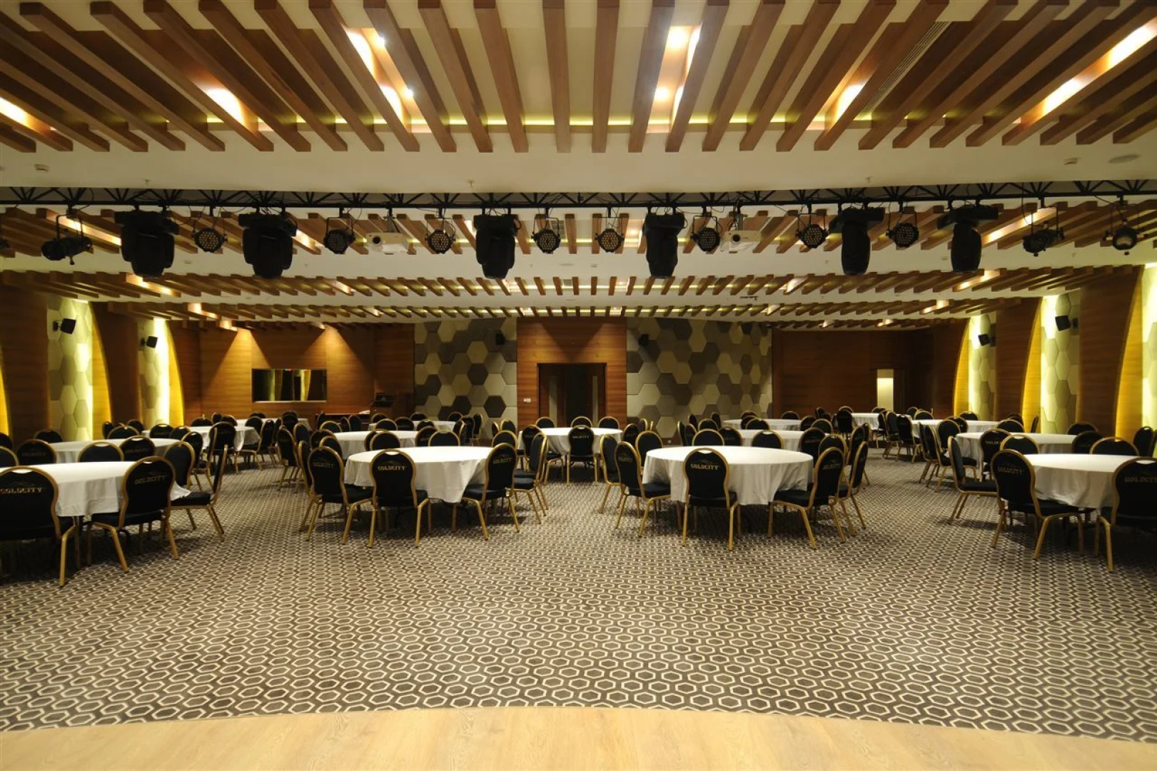 Gold Island Selected Hotel