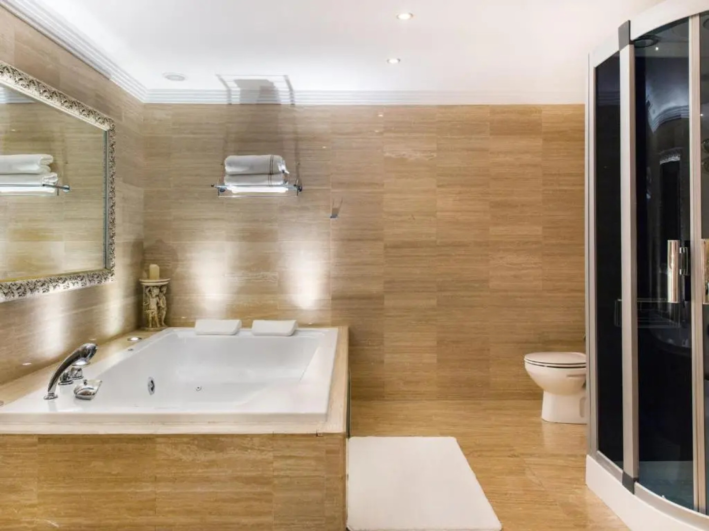 Villa Issabella Marbella, Elviria