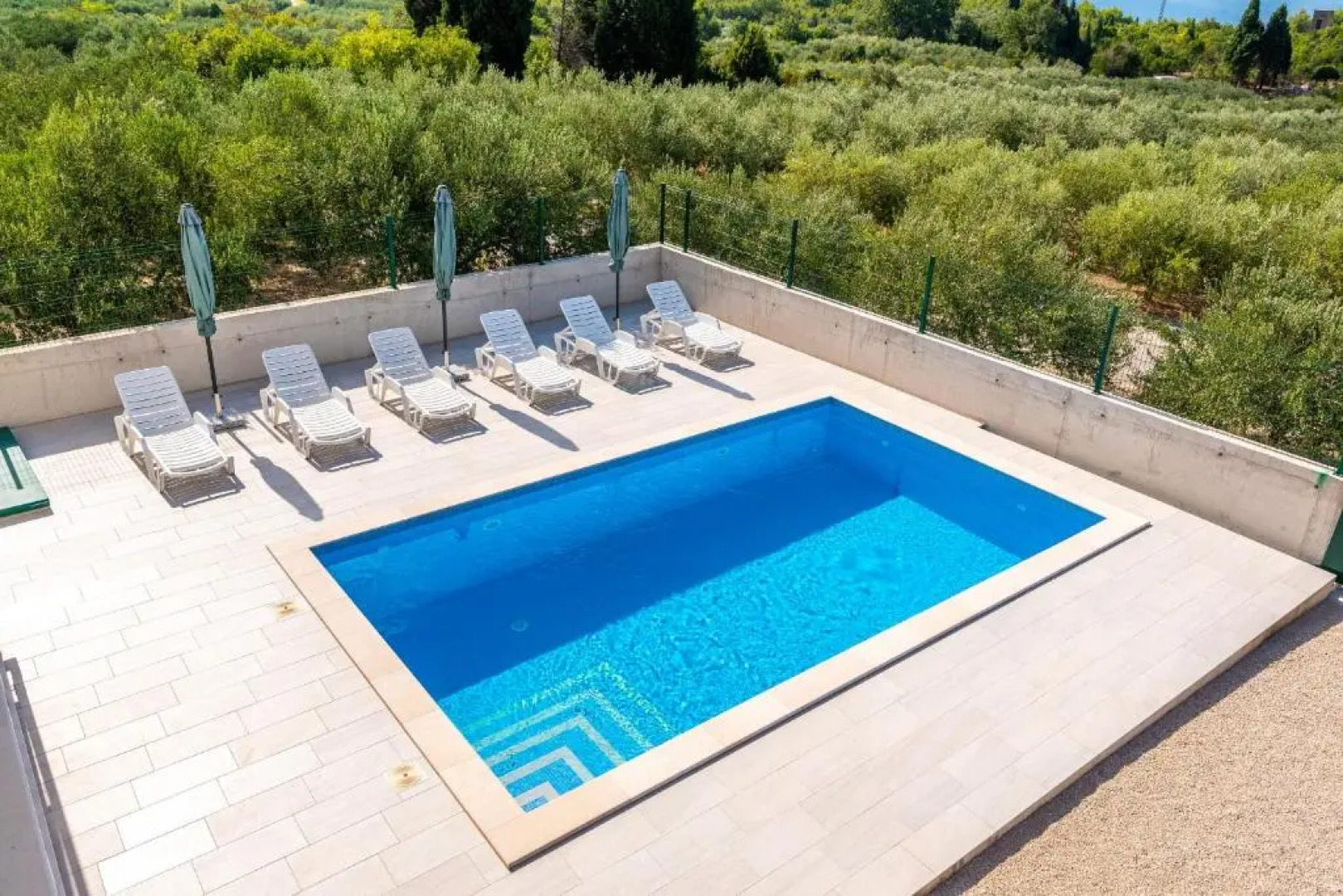 Villa Dragobratović