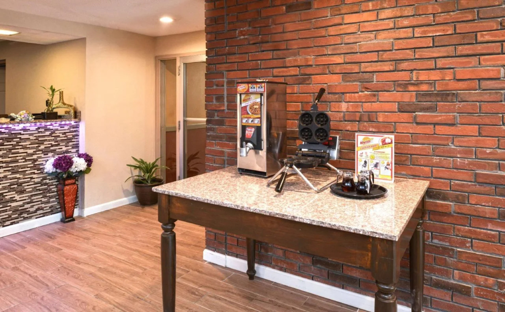 Americas Best Value Inn Putnam